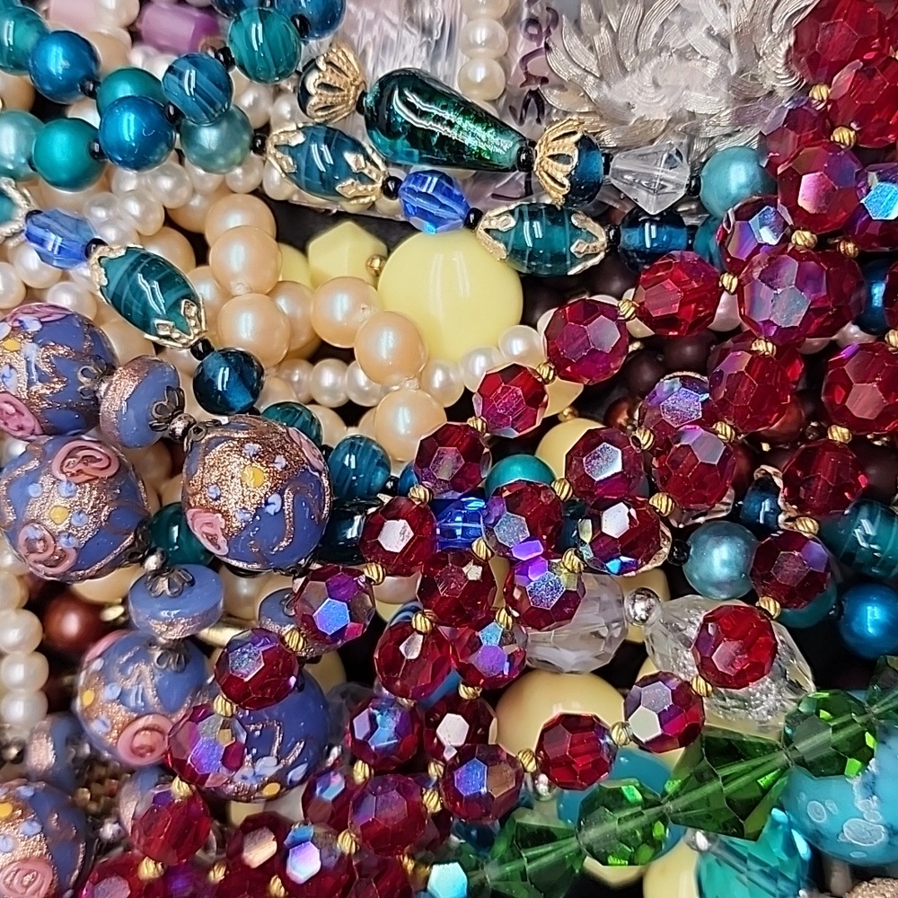 VINTAGE JEWELRY 8-28-24 ❤️